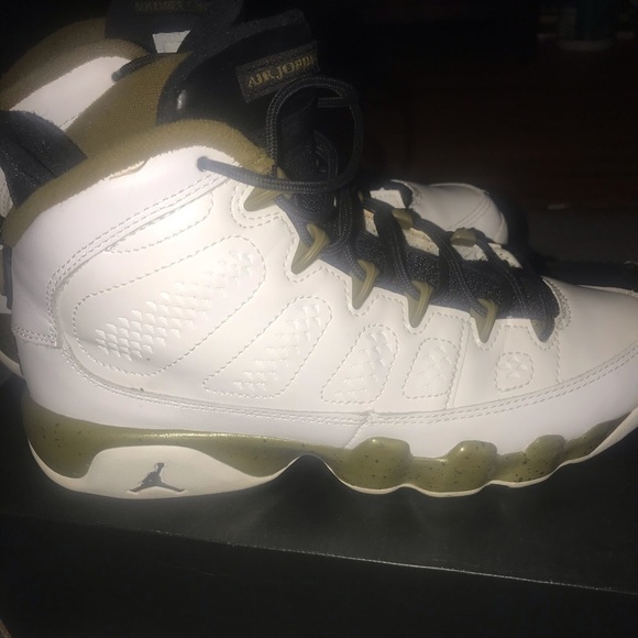 Air Jordan 9 Retro “Statue” - Picture 2 of 8